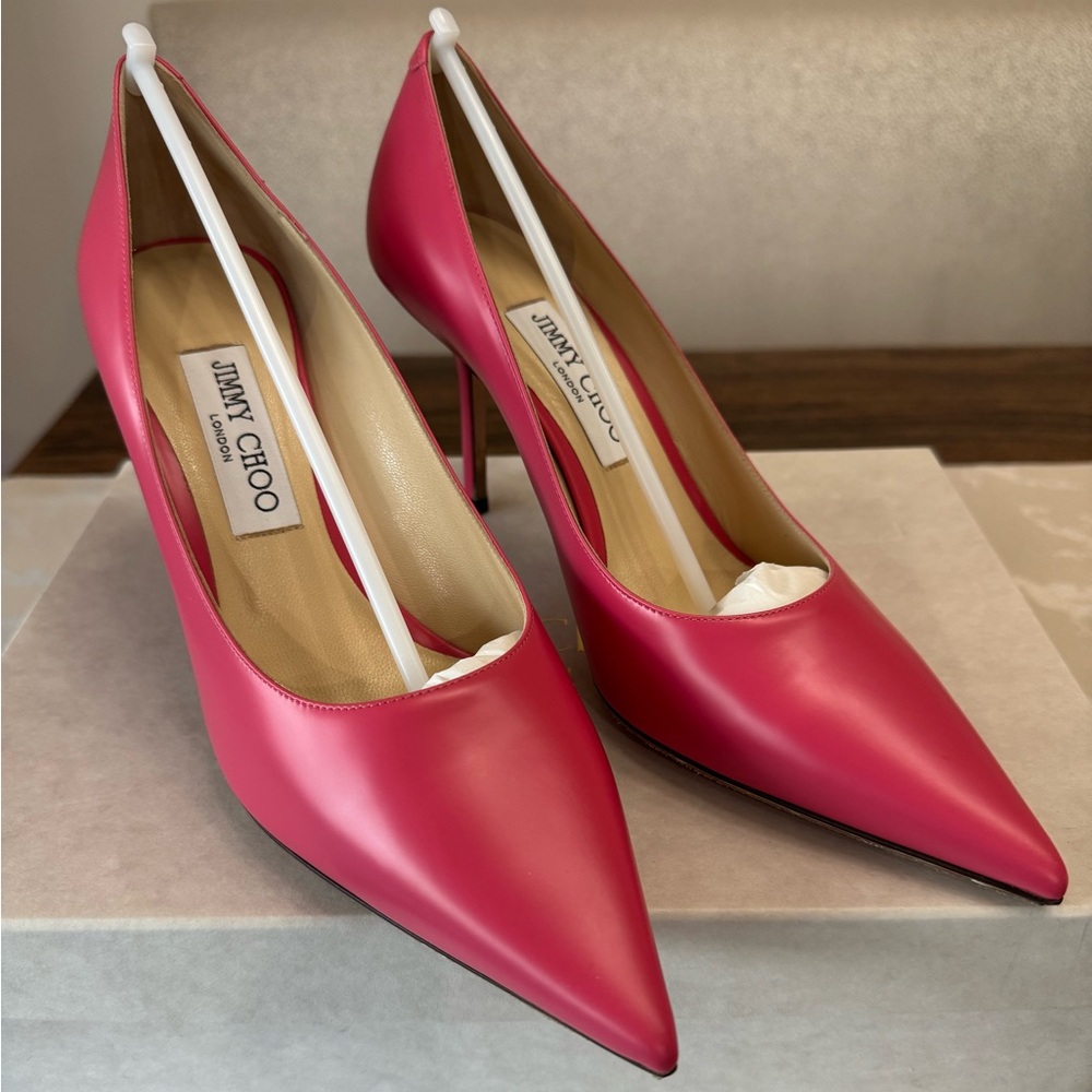 Jimmy Choo Love EU 39/ US 9 bubble gum pink pumps